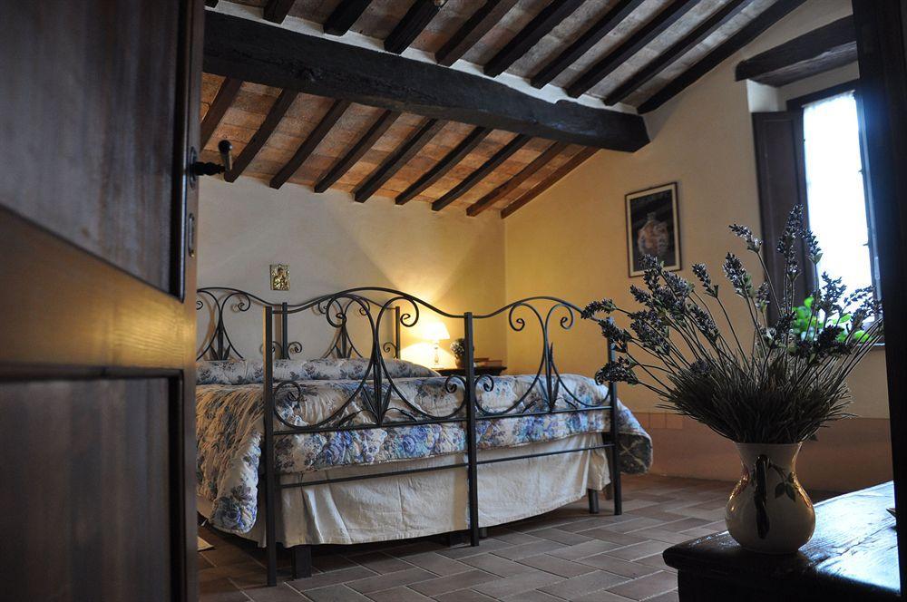 拉达因基安蒂 Borgo Castelvecchi Residenza Depoca酒店 外观 照片