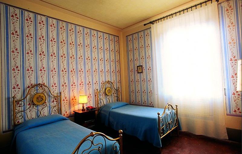 拉达因基安蒂 Borgo Castelvecchi Residenza Depoca酒店 外观 照片